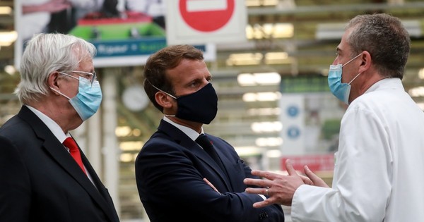 Francia anuncia un millonario plan para salvar el sector automotor