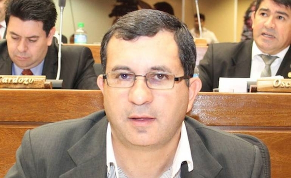 HOY / El senador Amado Florentin manifestó que esta analizando pugnar por la presidencia del Senado para el próximo periodo