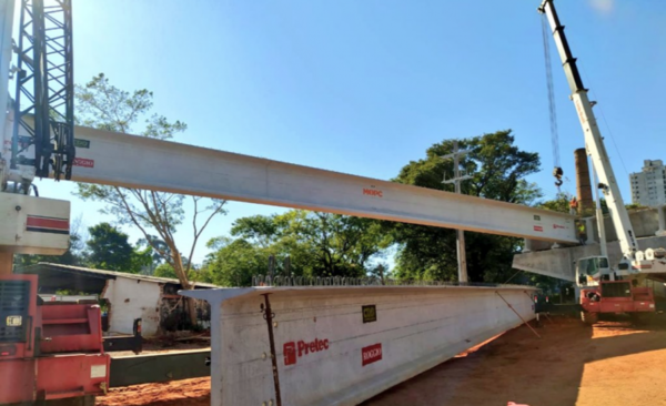 HOY / Primero de dos puentes del Corredor Vial está en fase final de montaje