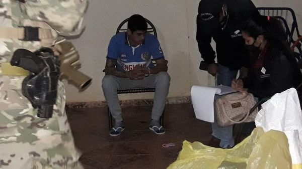 Joven fue detenido por supuesto “delivery” de drogas - Nacionales - ABC Color