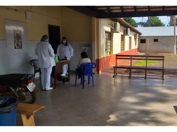 Con aporte menonita amplían Centro de Salud en Campo 9