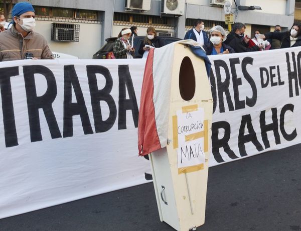 Sumarian a funcionarios de menor rango en Salud - Locales - ABC Color