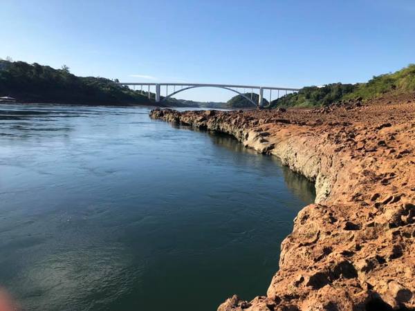 Exportaciones de oleaginosas, aliviadas tras 'salto' del nivel del río Paraná