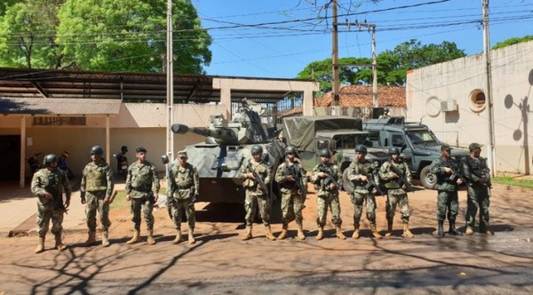 Temen contagio masivo de militares de CDE