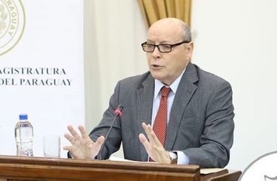 Juró el nuevo ministro de Corte - Megacadena — Últimas Noticias de Paraguay