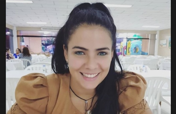 Con video de Tik Tok, Navila Ibarra reafirma su soltería