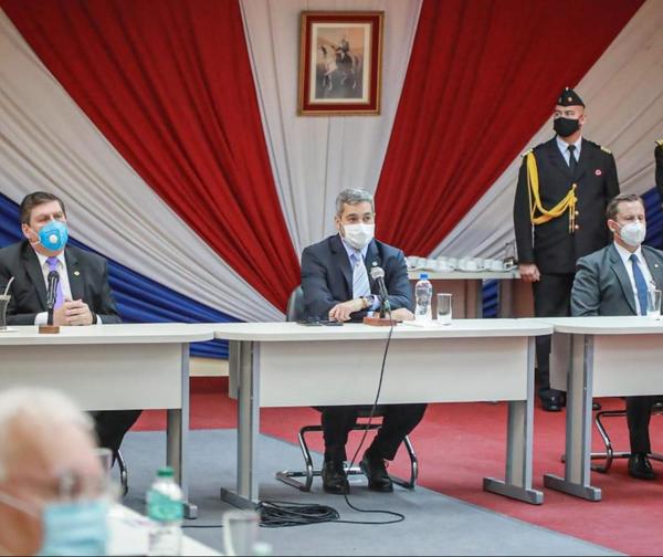 Cumbre de Poderes en la sede del Consejo de Defensa Nacional (CODENA)