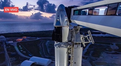 SpaceX y la NASA envían su primer cohete tripulado al espacio - Megacadena — Últimas Noticias de Paraguay