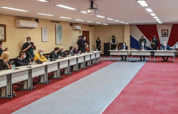 Paraguayos que quieren volver siguen aumentando, por lo que se necesitan más albergues