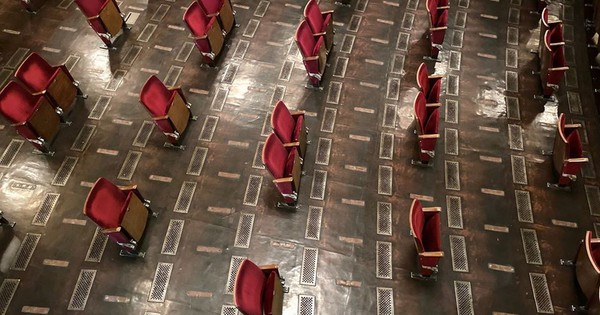 Cines en Alemania reabrirán con distanciamiento social