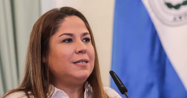 Fiscalía confirma sobrefacturación de agua tónica