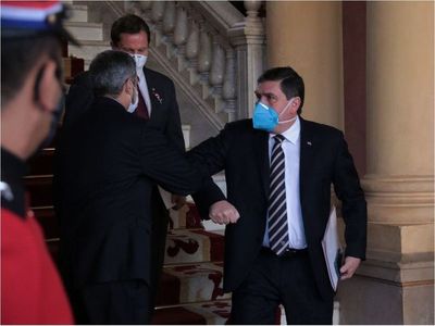 Llano advierte a Marito de posible crisis por desempleo y corrupción