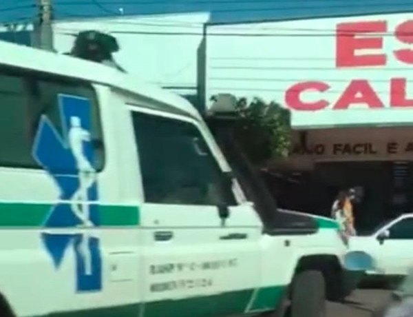 ¡Usan ambulancia para hacer compras en Brasil! | Crónica