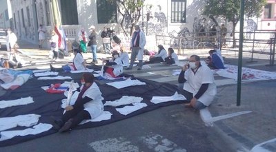 Ofaltapa la equipokuéra y los doc ya amenazan voi | Crónica