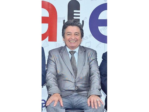Más de mil músicos fueron asistidos con kits de alimentos