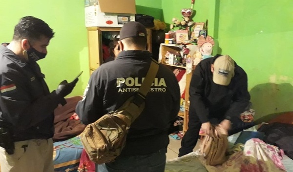 Cae red de extorsionadores en Encarnación