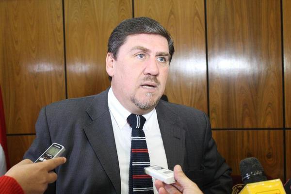Llano advierte a Mario Abdo un clima de inestabilidad por corrupción y desempleo – Prensa 5