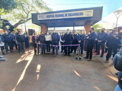 GOBIERNO INAUGURA OBRAS EN EL HOSPITAL REGIONAL DE ENCARNACIÓN