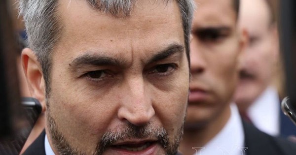 Abdo Benítez afirma que no se inmiscuirá en la Justicia