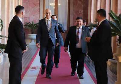 ¿Mazzoleni presidente? Ataques contra el ministro es por temor de adversarios, dijo Mario Abdo - Megacadena — Últimas Noticias de Paraguay