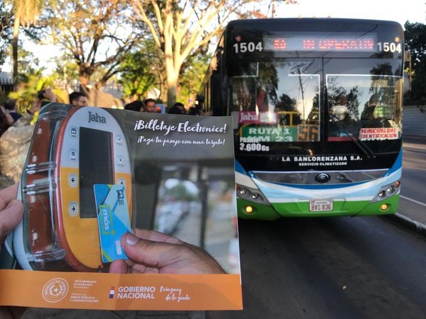 Transportistas piden la implementación del billetaje electrónico en todos los buses