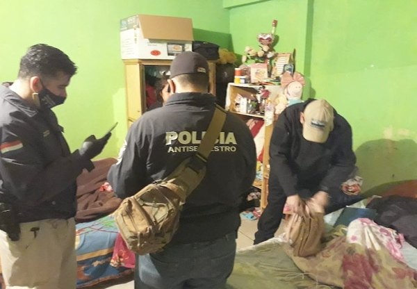 Facturaron 200 millones con apriete por fotos hot | Crónica