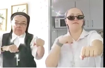 Monjitas ojagarrapa con baile “celestial” | Crónica
