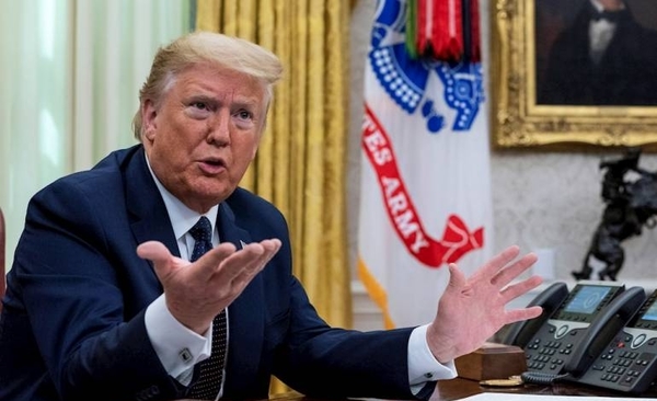 HOY / Trump aviva su pulso con Twitter y pide reducir privilegios de redes sociales