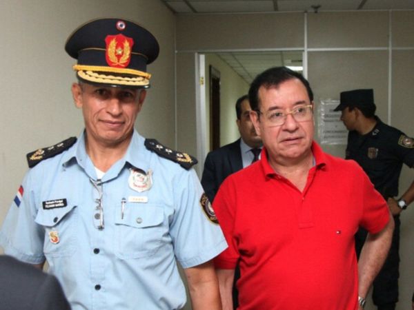 Miguel Cuevas recusará a fiscal y definirá su pedido de libertad