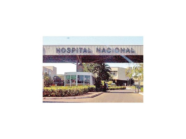 Pacientes con cáncer exigen atención en Hospital de Itauguá