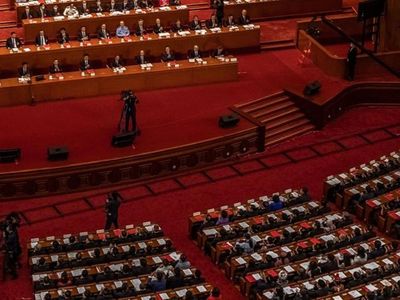 Pekín allana el camino para    controlar Hong Kong