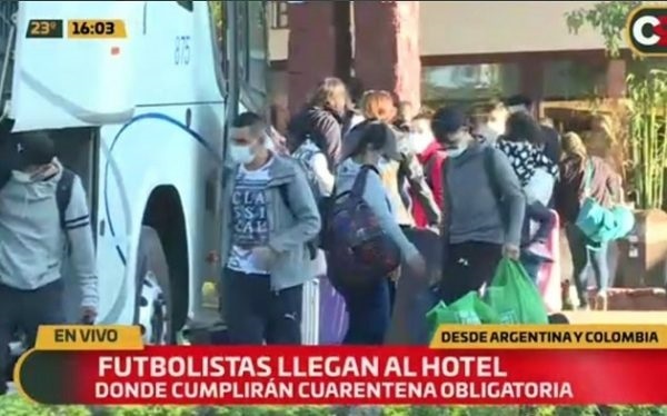 Futbolistas culminan cuarentena sin resultados positivos