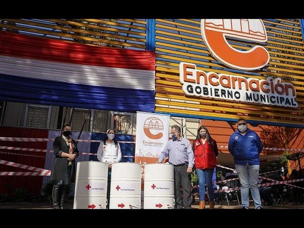 CRUZ ROJA DONA LAVATORIOS PORTÁTILES PARA MANOS A LA MUNICIPALIDAD DE ENCARNACIÓN