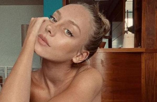 Ester Expósito estrena tatuaje y enloquece a Instagram - C9N