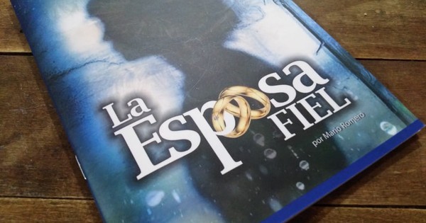 Escritor publica cuento “La esposa fiel” de manera independiente
