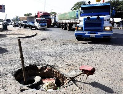 Enorme bache en MRA es trampa mortal, señalan - Locales - ABC Color