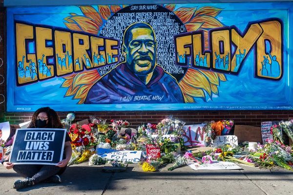 George Floyd, el ‘gigante bueno’ que la policía de EEUU mató - Mundo - ABC Color