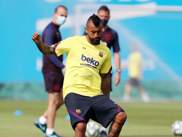 Arturo Vidal: "Quedan once finales"