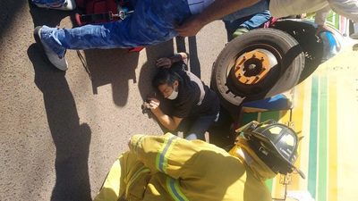 Motociclista “escapó” de la muerte • Luque Noticias