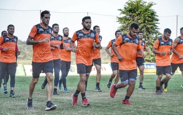 “Vamos a esperar hasta el último porque los más perjudicados son los jugadores y clubes” - Fútbol - ABC Color