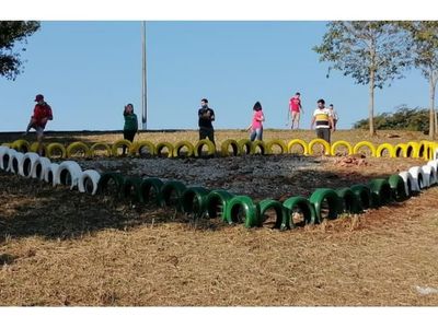 Itapúa: Hermosean plaza para convertirla en  parque de salud