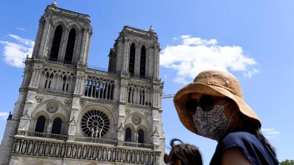 La catedral de Notre Dame reabre su explanada » Ñanduti
