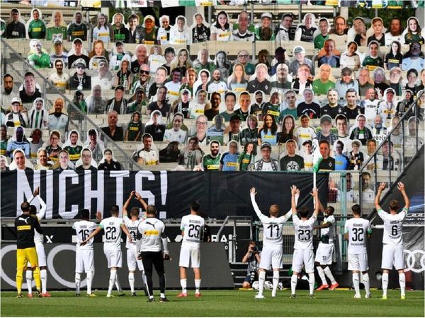 El Borussia Mönchengladbach se reengancha a la pelea por la segunda plaza