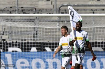Thuram y Plea llevan al ‘Gladbach’ al podio de la Bundesliga - Fútbol - ABC Color