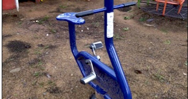 Bicicleteada para arreglar pago indebido por obras en San Lorenzo