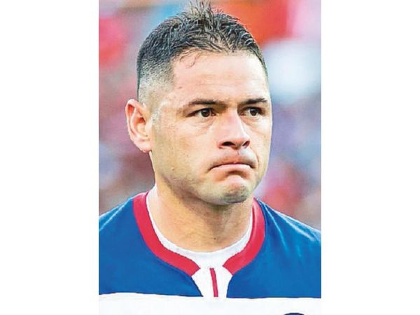 Aguilar pide que Cáceres “dé un paso al costado”