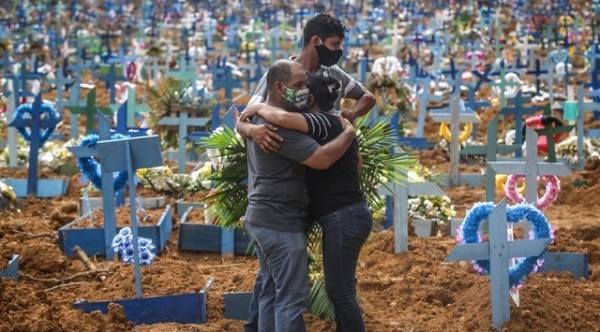 MUNDO | Brasil supera el medio millón de casos y roza los 30.000 muertos por COVID-19
