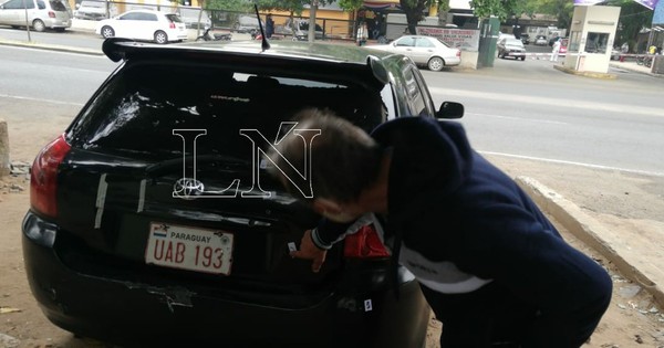 Niño baleado: Policías seguían disparando cuando el auto ya estaba detenido, según testigos