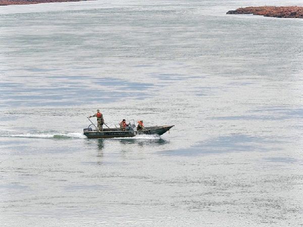 Adolescente de 16 años, sexto desaparecido en el río Paraná