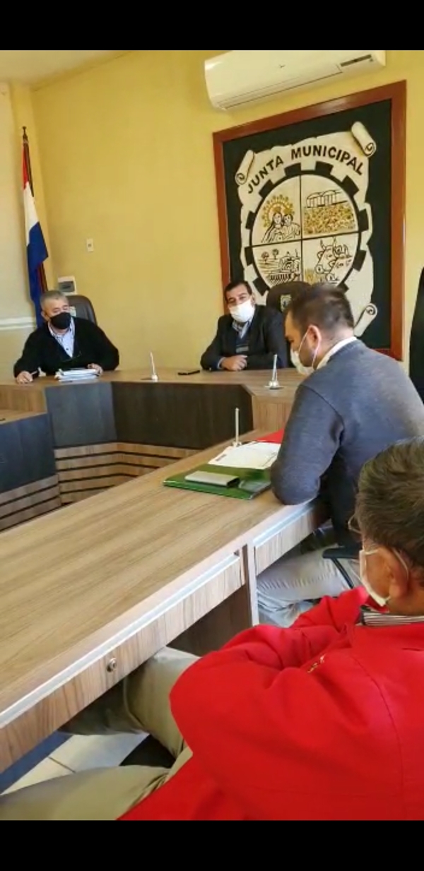Ediles no cobran dieta y anuncian denuncia penal contra intendente Digno Caballero